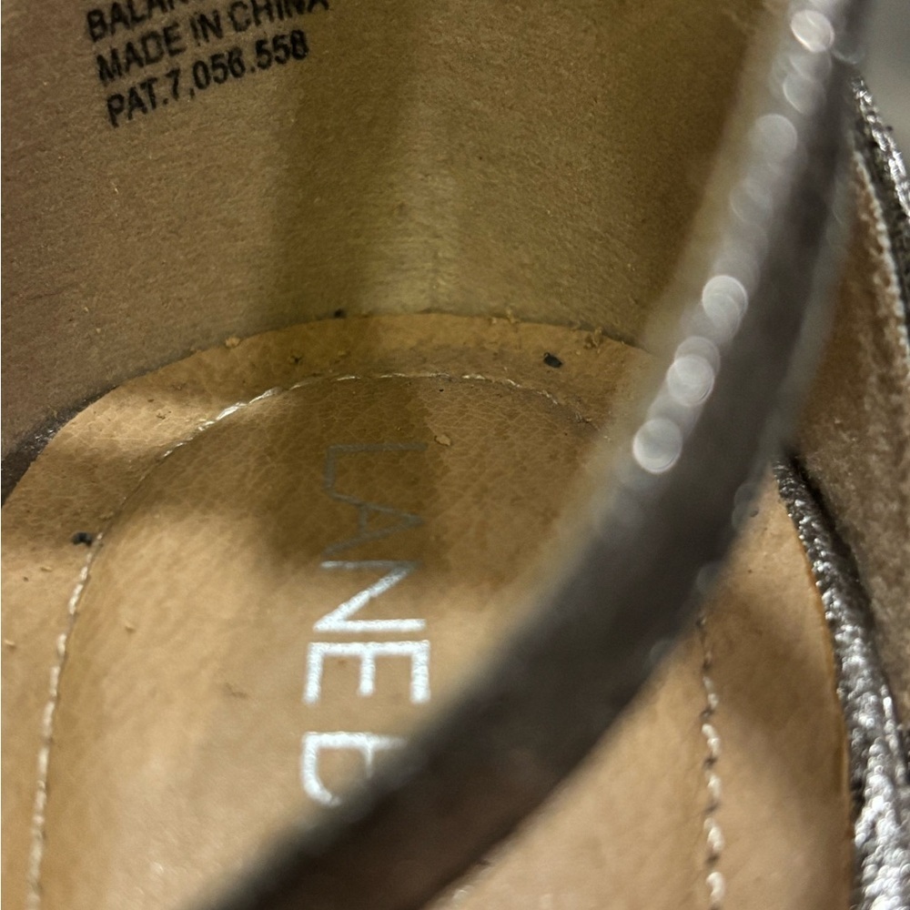 Elegant Pewter Metallic Heeled Sandals - Picture 3 of 6
